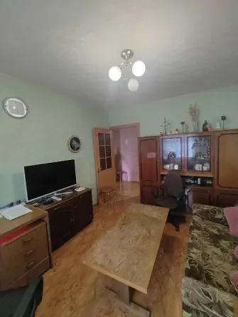 Продам Хорошую Четырёхкомнатную Квартиру в Калининском Районе!!! Донецк