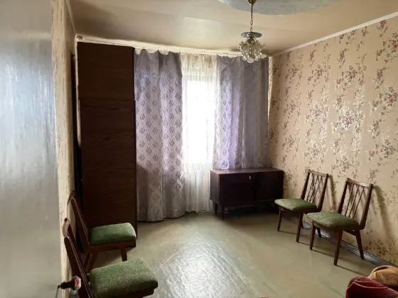 Продам квартиру Петровский р-н "Тихий" Донецк