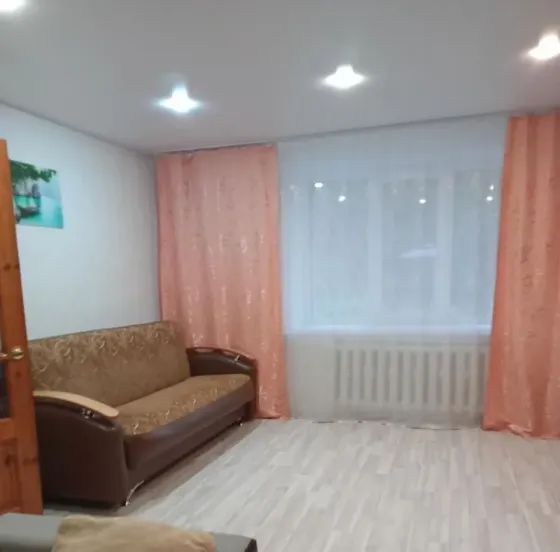 Ворошиловский район, ул. Розы Люксембург 15 Донецк
