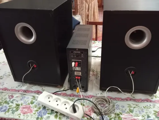 Продам колонки Microlab pro3 Донецк