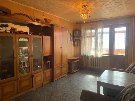Предлагается на продажу 3-хкомнатная квартира в Киевском районе! По ул. Политбойцов! Донецк