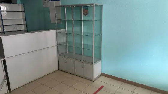 Витринный шкаф (торговое оборудование) Донецк