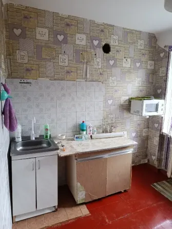 Продам 2 комнатную квартиру в Калининском р-не Донецк