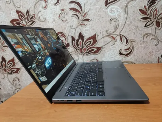 Ноутбук DIGMA PRO 16/512 GB Донецк