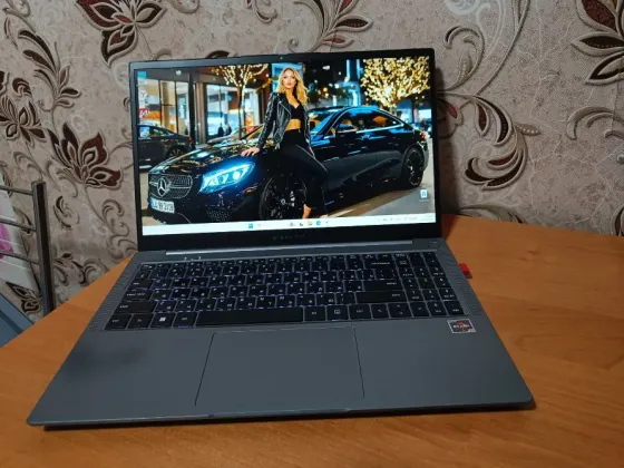 Ноутбук DIGMA PRO 16/512 GB Донецк