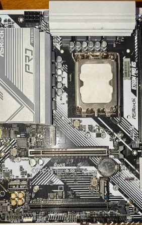 Системная плата Asrock B760M Pro RS Донецк