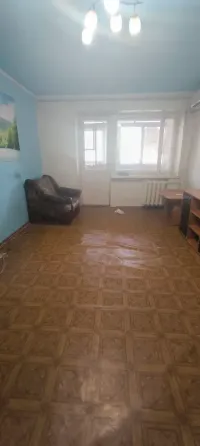 Продажа 1-комнатной квартиры в Ворошиловском районе! проспект Ильича, ориентир Набережная! Донецк