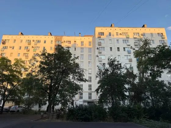 Продаётся 1-комн.квартира 30,2 в.м. Мариуполь