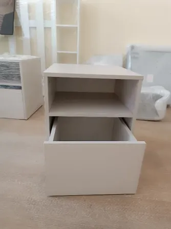 Тумбы прикроватные 2 шт 400*400*450 Направляющие телескопические без доводчика. Донецк