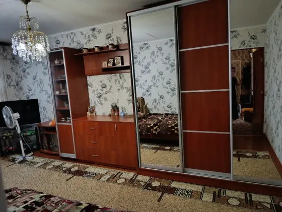 Продам 2х ком. кв- ру , ваз Донецк