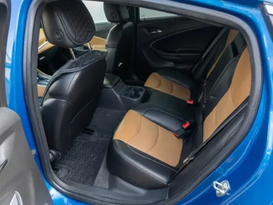 Chevrolet Volt Донецк