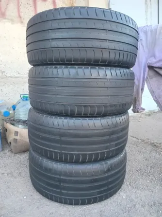 Продаю резину 225 45 17 Донецк