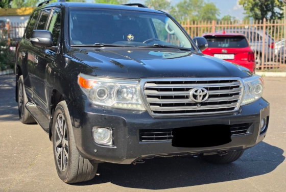 Toyota Land Cruiser 200 в хорошем состоянии Донецк