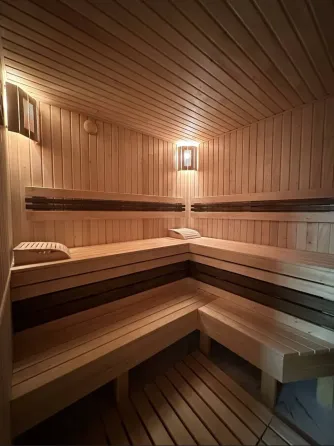 Сдается дом посуточно с чаном, баней, бассейном в Калининском районе. Все удобства Донецк