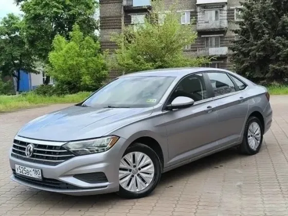 Продам Volkswagen Jetta в идеальном состоянии Енакиево