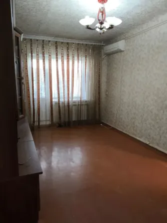 Продам 2 комнатную квартиру в Докучаевске Докучаевск