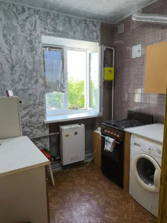 Продам 2 комнатную квартиру в Докучаевске Докучаевск
