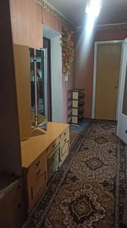 Продам 2 ком. квартиру пл. Будённого Донецк