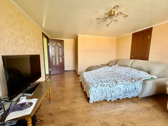 Продам дом гос акт 300м2 с мебелью и техникой Калинино Макеевка