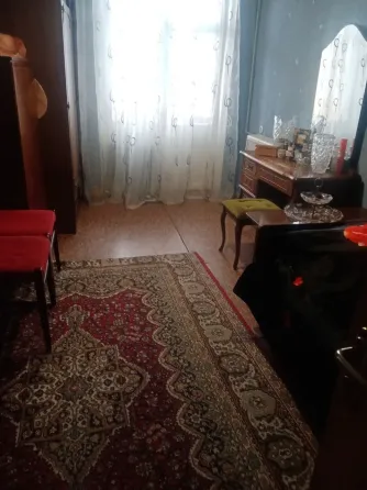 центр города 4 комнаты 90м2 Макеевка