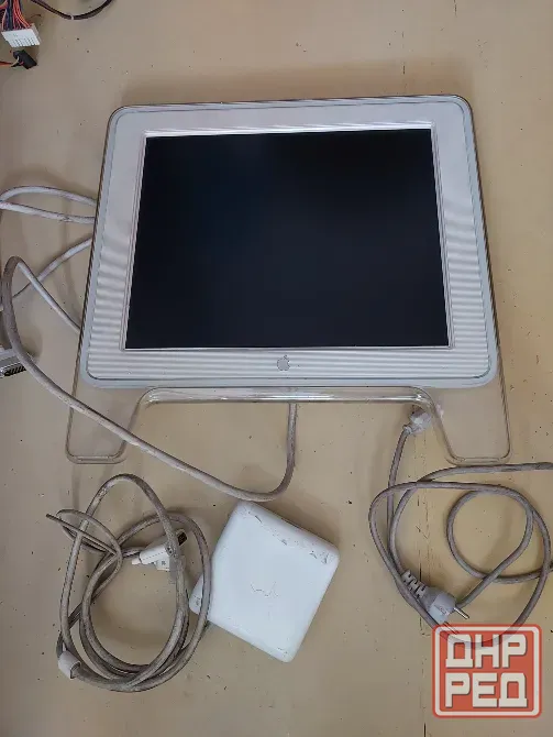 Apple Studio Display 17 LCD (ADC) + переходник DVI--ADC Донецк - изображение 1