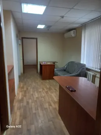 Продается 3х комнатная квартира! Донецк