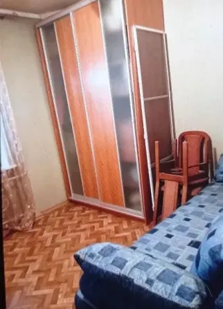 Срочно продам 4-х комнатную квартиру в Ворошиловском районе Донецк