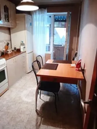 Срочно продам 4-х комнатную квартиру в Ворошиловском районе Донецк