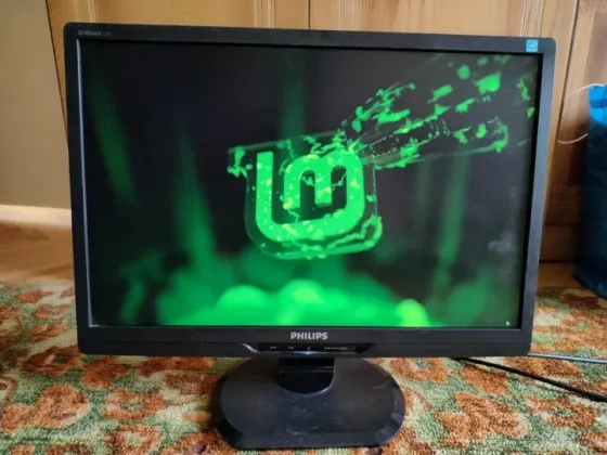 Монитор 22" Philips Brilliance 220S Донецк