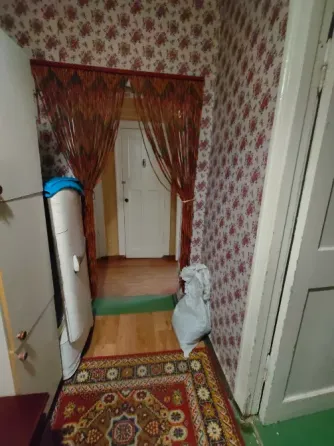 Продам 2-х комнатную сталинку в Будённовском районе (Южэлектросетьстрой) Донецк