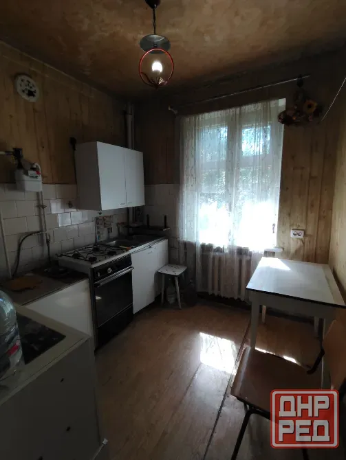 Продам 2-х комнатную сталинку в Будённовском районе (Южэлектросетьстрой) Донецк - изображение 6