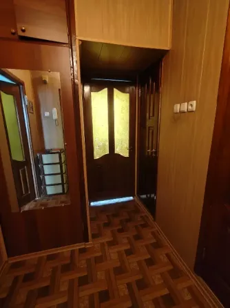 Срочно продам 1-но комнатную квартиру в Ленинском районе ( Голубой -1) Донецк