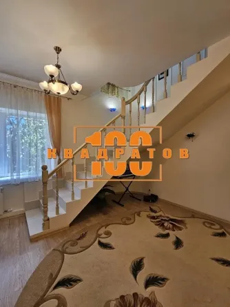 Продажа дома Макеевка, центральный парк Макеевка