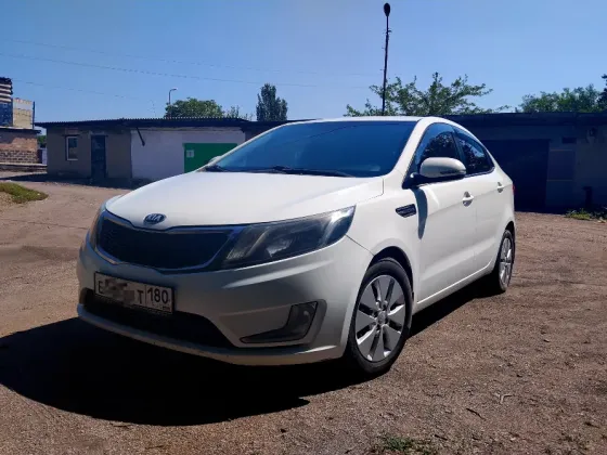 Продам киа рио 3 Донецк