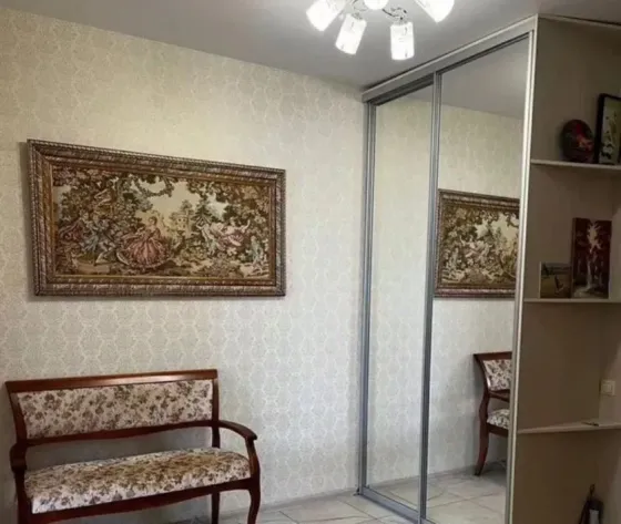 Квартира с светлым ремонт в Куйбышевском районе. Донецк