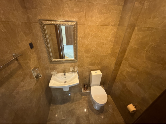 Продажа шикарной квартиры в Центре Донецк