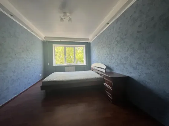 Срочно продам 3х комнатную квартиру в Ворошиловском районе Донецк