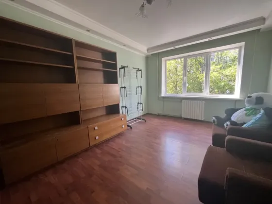 Срочно продам 3х комнатную квартиру в Ворошиловском районе Донецк