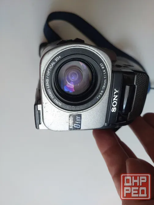 Видеокамера Sony CCD-TR427E PAL Video8 рабочая Донецк - изображение 3
