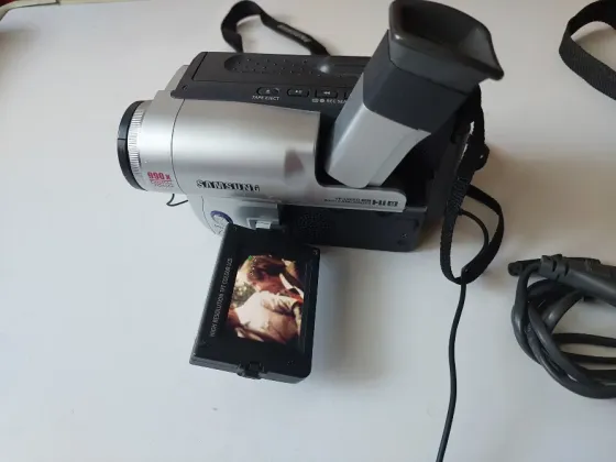 Видиокамера Samsung VP-L905D PAL video Hi8 Рабочая Донецк