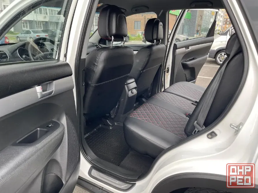 Шикарный Kia Sorento на механике Донецк - изображение 8