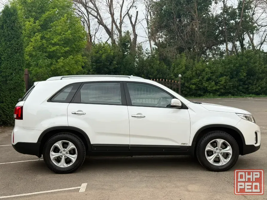 Шикарный Kia Sorento на механике Донецк - изображение 5