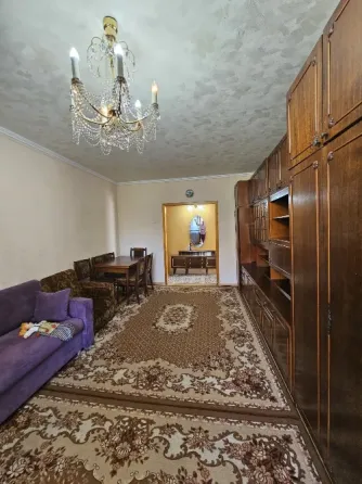 Продам 3к крупногабаритную Сталинку площадью 81 кв м. Макеевка