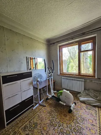Продам 3к крупногабаритную Сталинку площадью 81 кв м. Макеевка