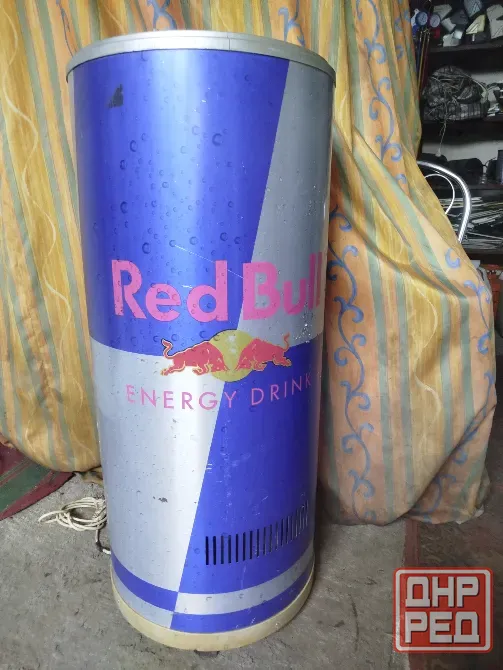 Холодильник для напитков Red Bull Донецк - изображение 1