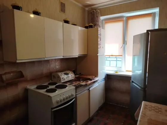 Сдам 2-х комнатную на Щетинина Донецк
