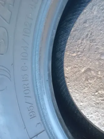 Продаю два ската 195 70 15 с Донецк