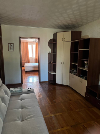 Продам 3км.кв.Левый Берег Ленинградский рынок Солнечный Мариуполь