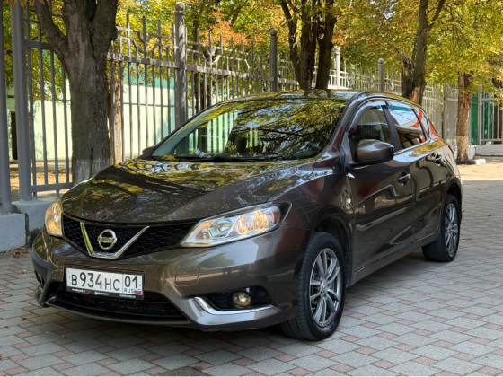 Nissan Tiida 2015 1.6 автомат пробег 95 Донецк