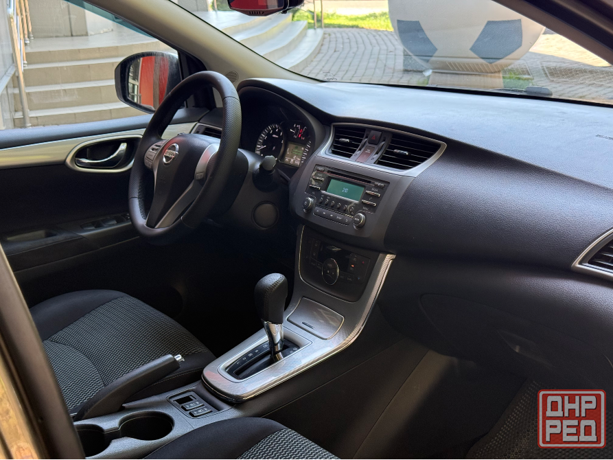 Nissan Tiida 2015 1.6 автомат пробег 95 Донецк - изображение 4